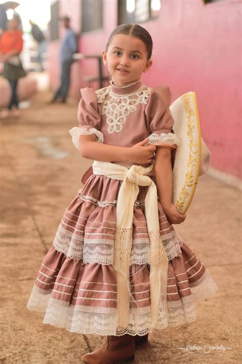 charros mexico charrasescaramuzas vestidoscharros vestidosescaramuzas niñasescaramuzas