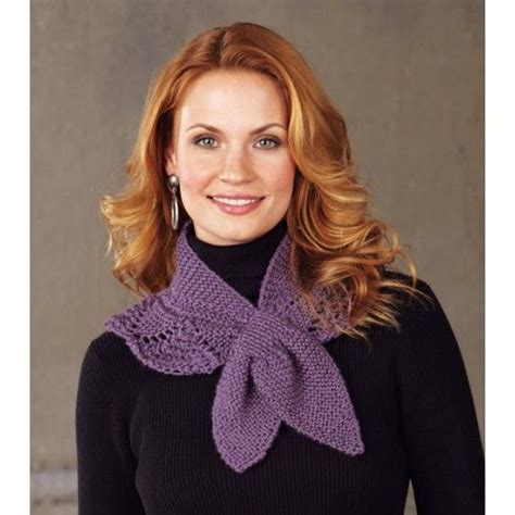 An easy rib scarf with a buttonhole. Cowl/ neck warmer love the pattern. | Knitting patterns ...