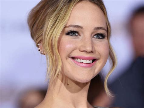 Check Out The Hollywoods Highest Paid Actors And Actresses Of 2015 Filmibeat