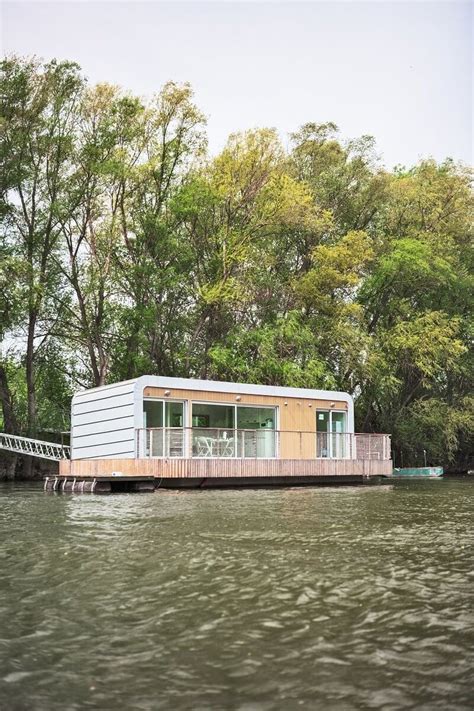 6 Modular Houseboat And Floating Home Manufacturers Around The World