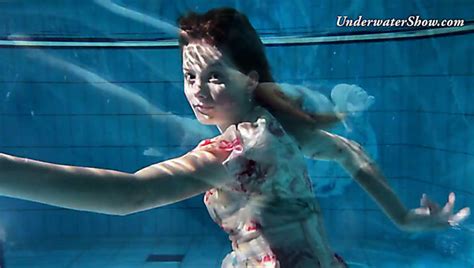 Underwater Show Hd Porn Videos On Xcafe Page