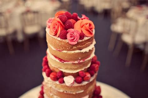 Search 4,202 vendors for the best wedding cakes. Best Fillings For Wedding Cakes (Source: marketplaceweddings.com) | Cake, Wedding cake flavors ...