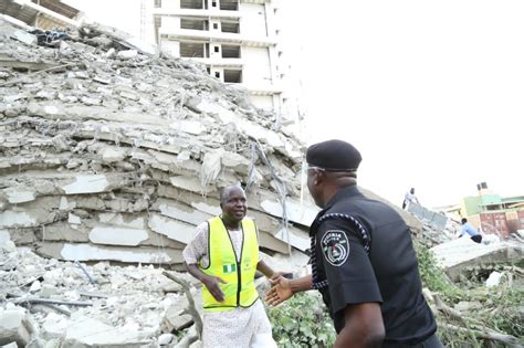 Building Collapse Lagos Cp Visits Site As Rescue Operations Begin