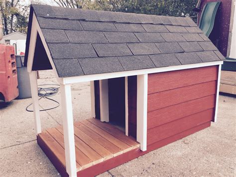 Deluxe Doghouse Quentins Dog Houses And Storage Buildings