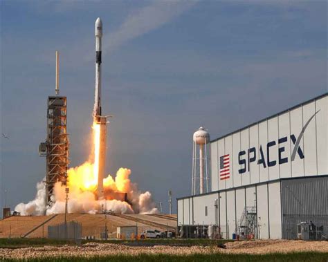 Nasa selected spacex to develop a lunar optimized starship to transport crew between lunar orbit and the surface of. SpaceX postpones launch of its first internet network ...