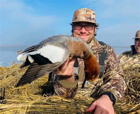 California Waterfowl Hunting Feisty Fish Guide Service