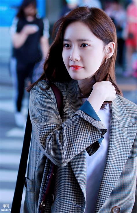 Yoona 180929 Incheon Airport Manuth Chek S Soshi Site Yoona Snsd Fashion Girls Generation