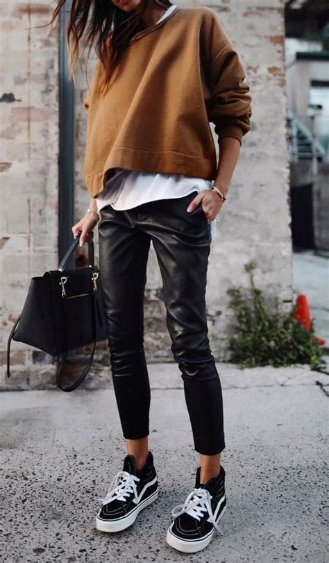 Leather Pant Outfits For Women Casual Wear Leather Pant Outfits For