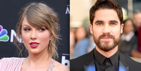 Darren Criss Tries And Fails To Get Taylor Swift To Move Out Of His Way At Billboard Music