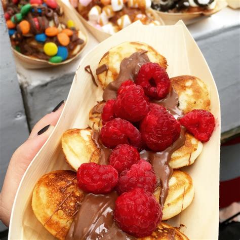 What Street Foods You Should Be Eating At The 5 Most Popular London Markets