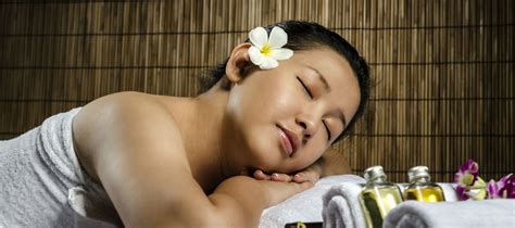 Massage Therapist By The Right Touch Massage Therapist Massage