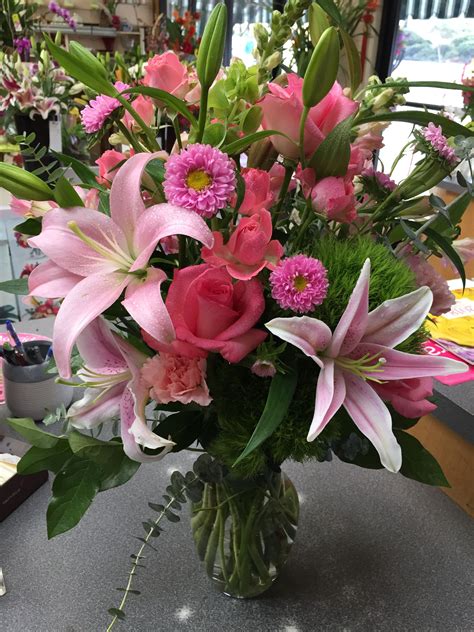 Mixed Pink Bouquet Pink Stargazer Pink Roses Pink Matsumoto Pink