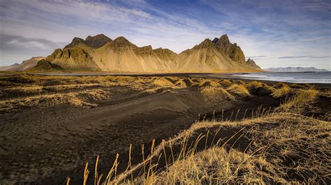 Beach Iceland And Vestrahorn Mountain Under Cloudy Blue Sky Hd Nature