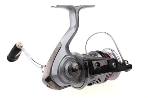 Катушка Daiwa 20 Crossfire LT 2500 купить в интернет магазине Huntworld ru