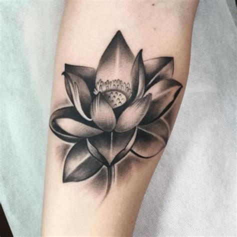 101 Beautiful Floral Tattoos Designs That Will Blow Your Mind