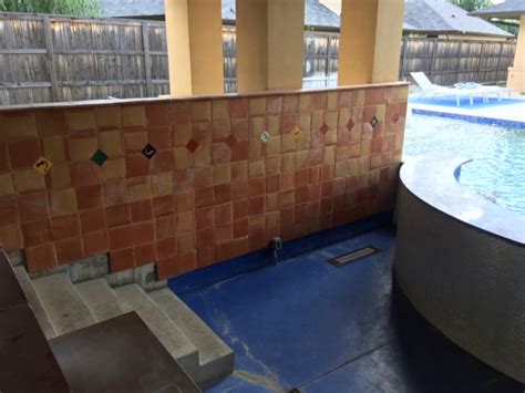 Tiled Walls For Poolside Bar Eisel Roofing And Construction 405 216 5125