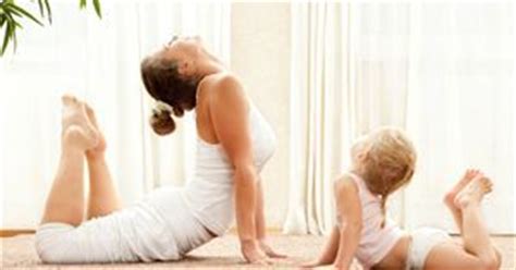 Aprende yoga en casa con un profesor certificado. ¿Cómo hacer yoga en casa? - Ejercicios de yoga en casa