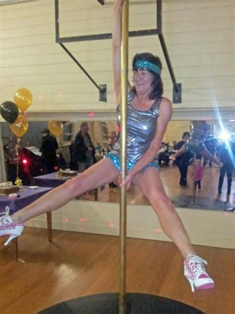63 Year Old Grandma Says Pole Dancing Has Improved Her Body Confidence Metro News