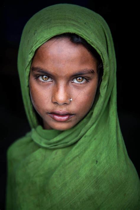 The Voice Behind Moving Portraits Of Street Children In Bangladesh
