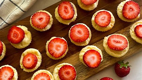 Mini Strawberry Cheesecake Bites Recipe
