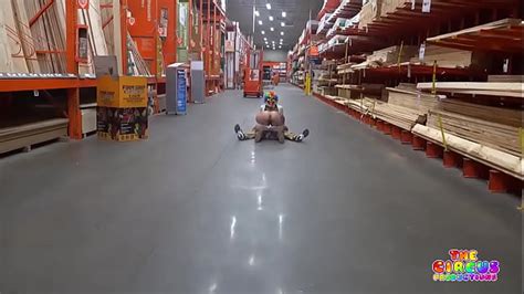 Clown Gets Dick Sucked In The Home Depot Xxx Mobile Porno Videos