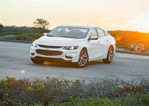 2023 Chevrolet Malibu Review Pricing Trims And Photos Truecar