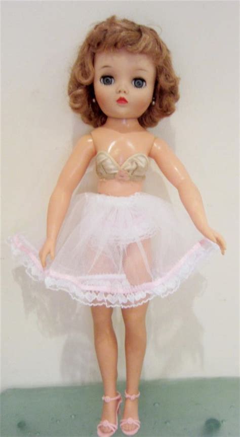 Uneeda Vintage 19 High Heel Fashion Doll Dollikin Head Beauty