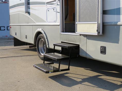 Kwikee 25 Series Electric Rv Steps Triple 8 Rise 22 X 8 Bolt