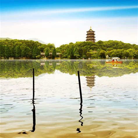 West Lake In Hangzhou Zhejiang China Stock Image Image Of Travel