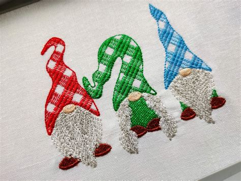 Gingham Triple Gnomes In A Row Merry Christmas Gingham Gnomes Triple
