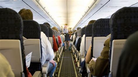 Video Shows Millionaire Passenger Thrown Off California Flight Abc News