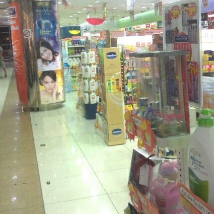 Selangor waktu operasi / operation hours : Guardian Giant Bandar Kinrara - Pharmacy