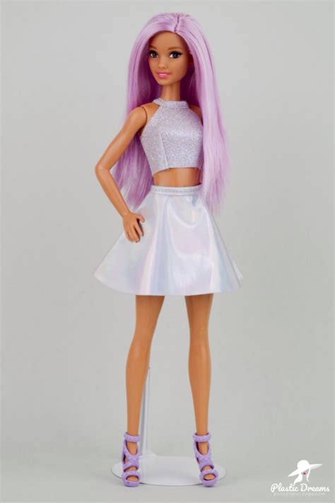 Plastic Dreams Barbie Et Miniatures Pop Star Barbie Doll