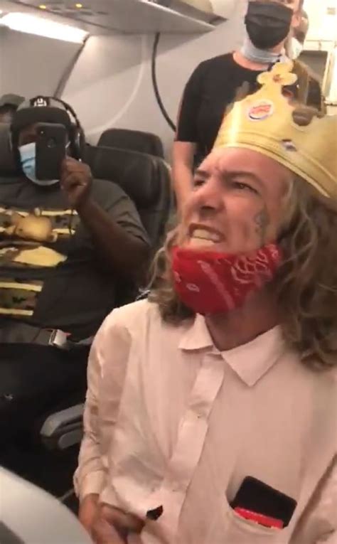 man in burger king crown sparks mass brawl on plane after repeatedly calling fellow passengers n