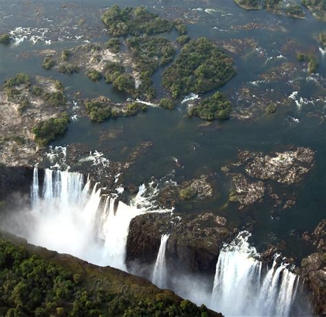Victoria Falls The Victoria Falls Facts And Activties Zambia Zimbabwe