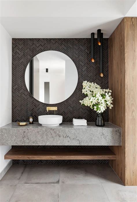 Love The Full Tiled Wall Round Mirror And Vanity Not Too Crazy About