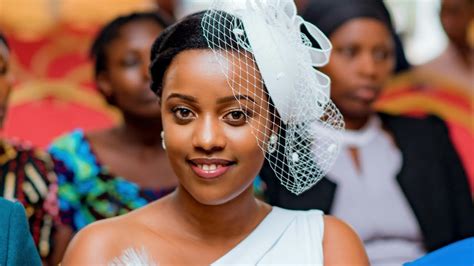 Umugeni Mwiza 👑👑 The Best Rwandan Wedding Entrance Dance Romantic