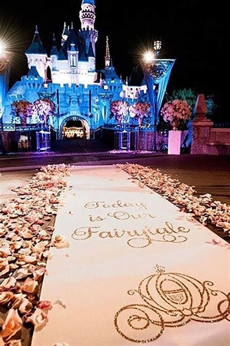 Charming Ideas For A Disney Wedding Wedding Forward Disneyland