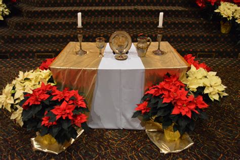 Poinsettias And Communion Table Pilgrim Congregational United Church Of