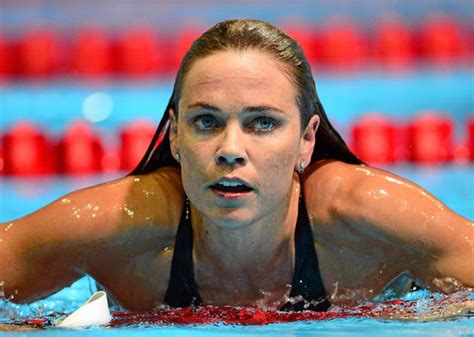 This article speaks of the ten most beautiful female swimmers who have competed professionally. Top 10 Female Swimmers of All Time