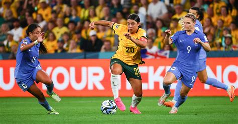 fifa women s world cup australia buoyed by home support ahead of sf clash with favourites england
