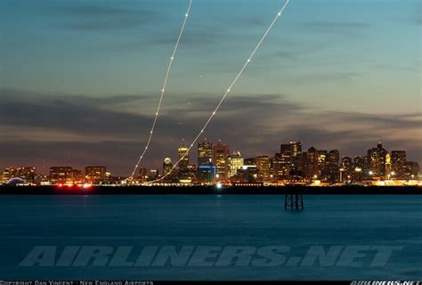 16 Long Exposure Photos Of Airplanes Taking Off