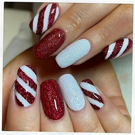 Red And White Christmas Nails 2020 Christmas Gel Nails Christmas