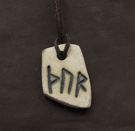 Pendant With The Name Of Thor Written In Rune Viking Runes