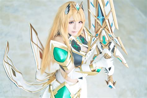 Mythra Cosplay Smash Ultimates Newest Character Shows Off Incredible