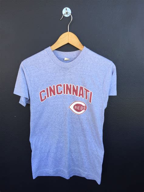 Cincinnati Reds Mlb S Vintage Tshirt