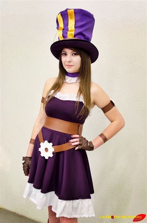 Caitlyn League Of Legends Cosplay By Dragunova Cosplay On Deviantart