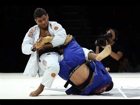In this pro tip video professor andre galvao shares some of his thoughts on how improve in bjj faster. Brazilian jiu jitsu - YouTube