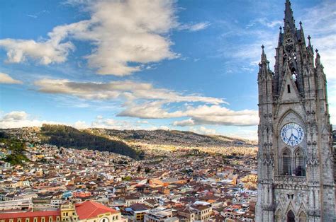 Sua Capital E Quito