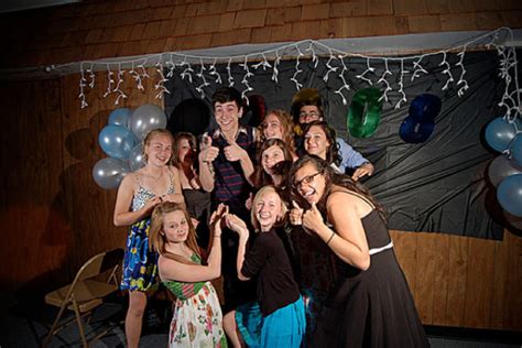 The Most Awkward Moments From Middle School Dances Times 17 Pics